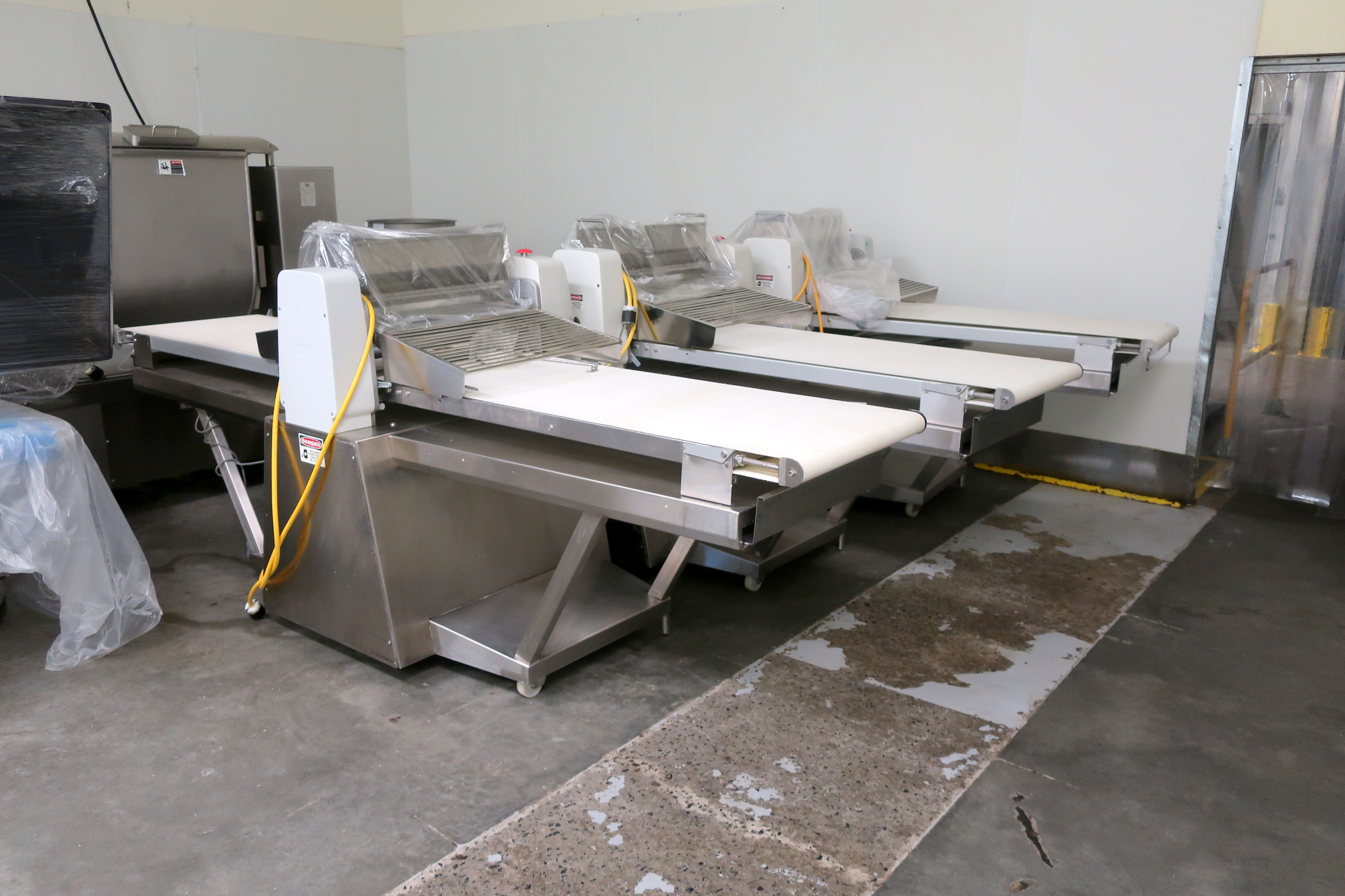 https://www.aaronequipment.com/images/AuctionImages/Rondo Doge Dough Sheeter.JPG